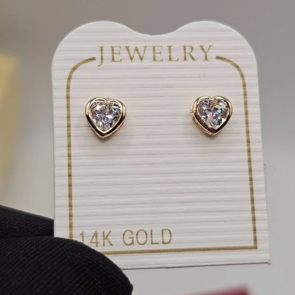 14KT Gold Heart Clear Cubic Zirconia Screw Back Stud Earrings 4mm